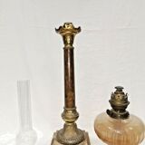 Large old oil lamp, removable from its marble column foot. 88 cm
