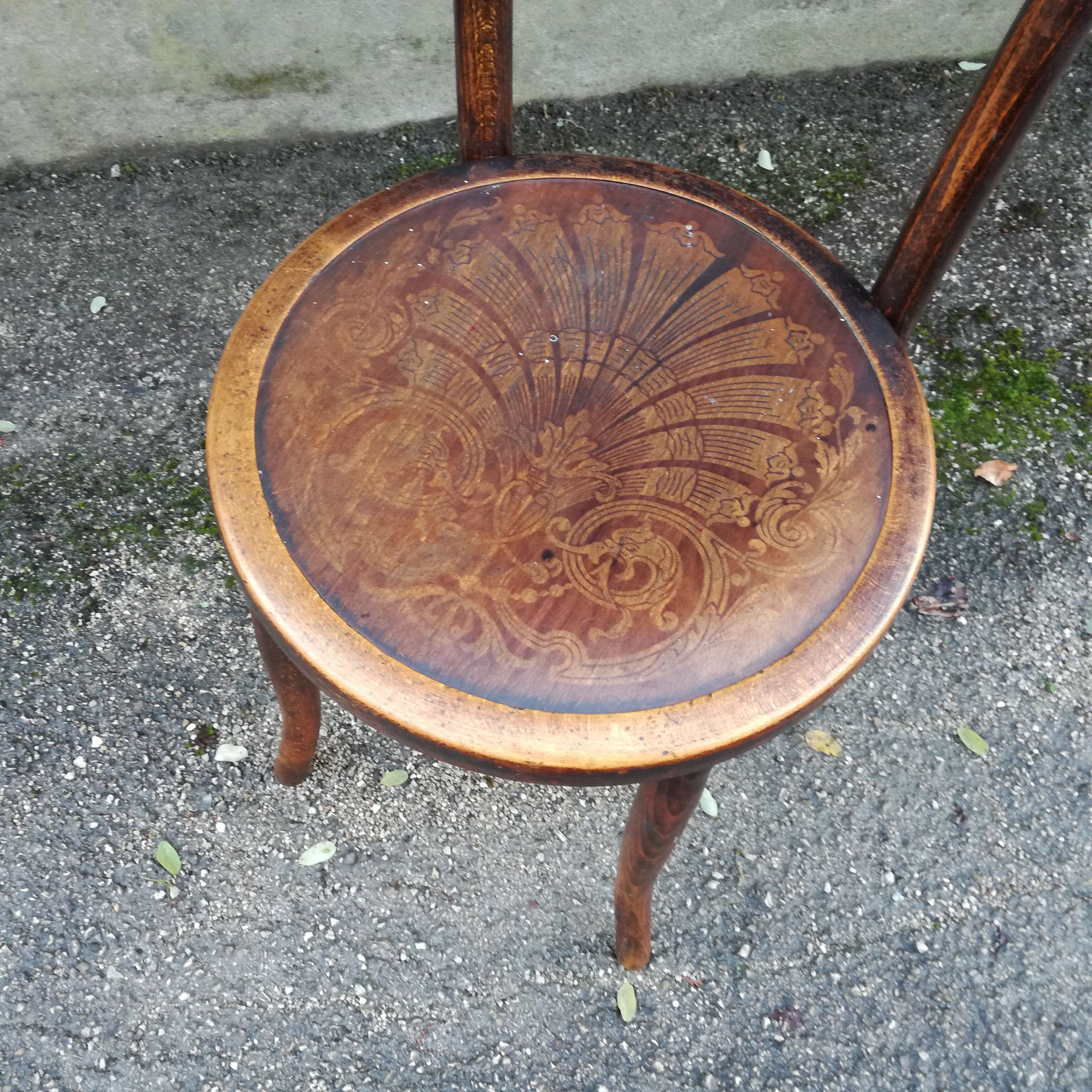 Bistro chair by Thonet from 1900