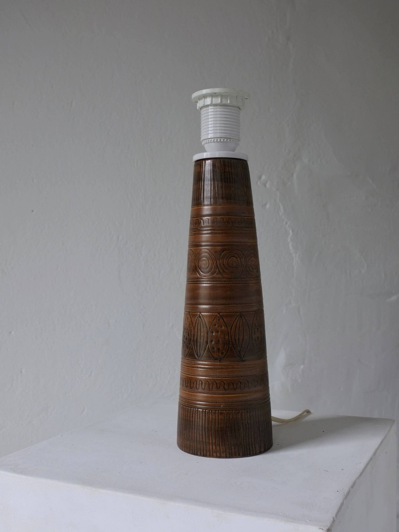 Large stoneware table lamp base | Irma Yourstone | Sweden | 1960s