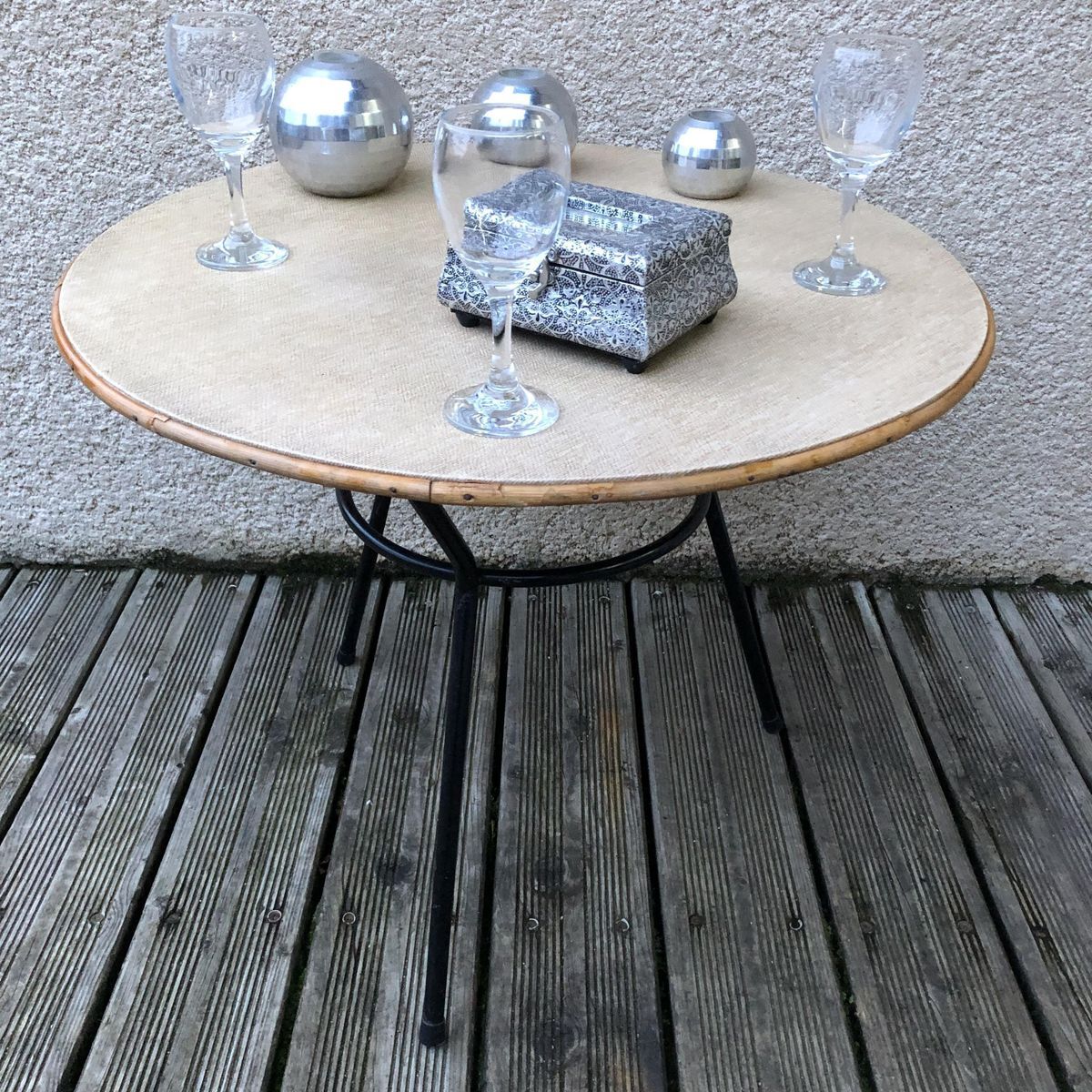 Tripod iron coffee table in 1950s