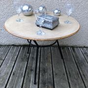 Table basse tripode en fer 1950s