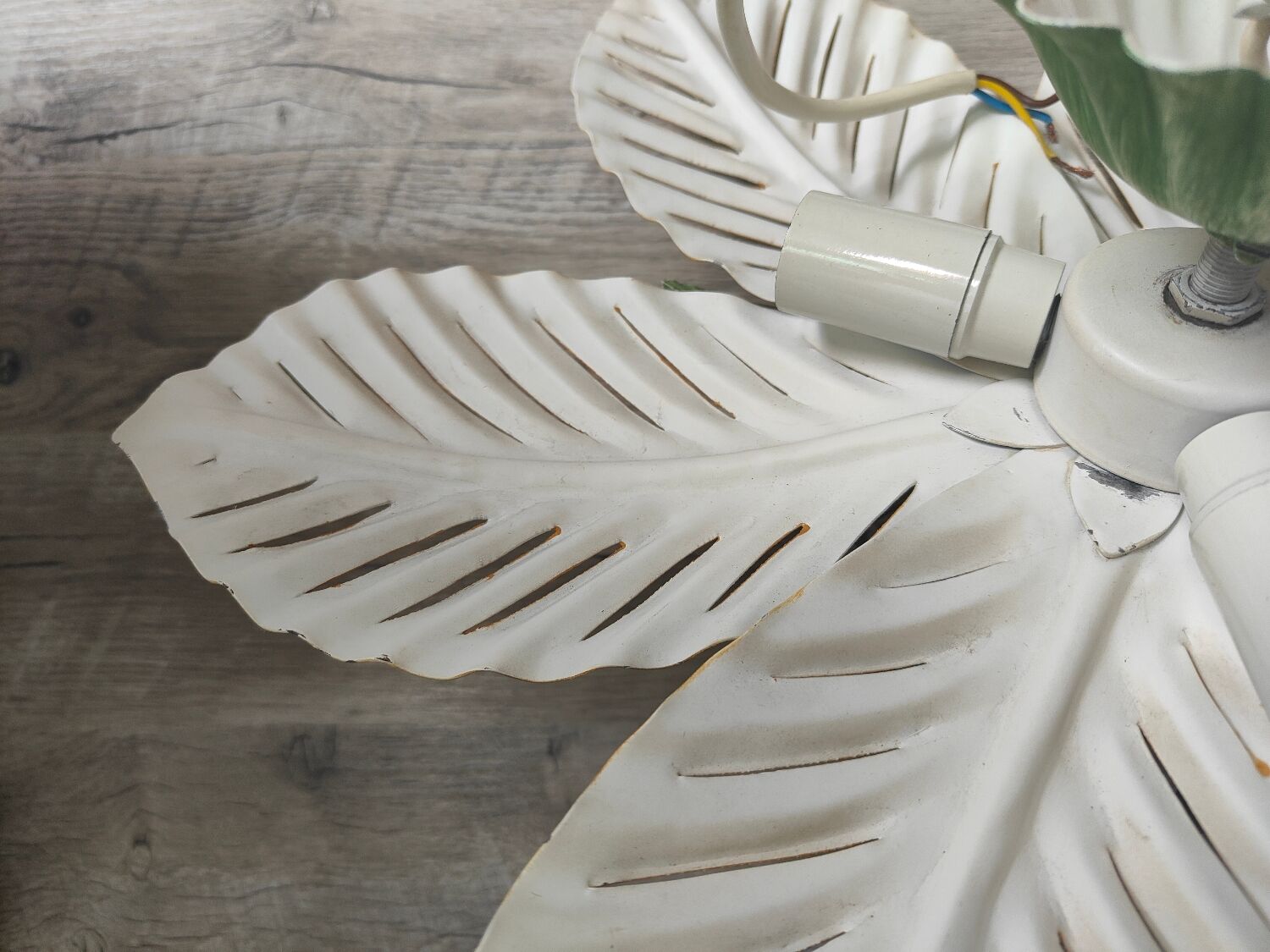 Vintage flower ceiling lamp