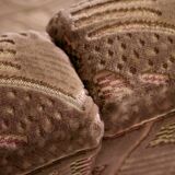 MK11213 Three-seater rosewood sofa