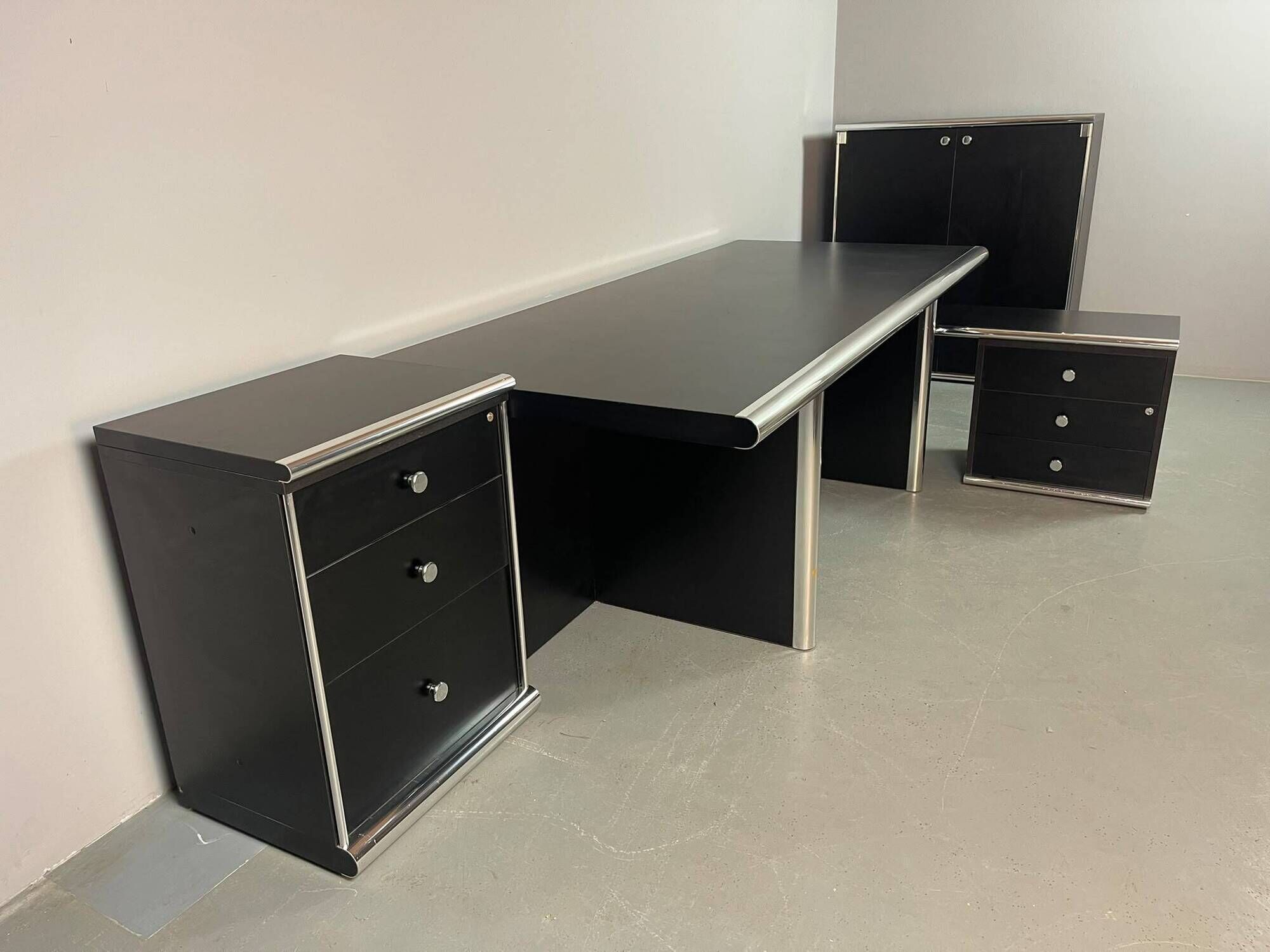 Mid-century Italian BIG Executive Office Suite by Guido Faleschini