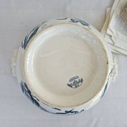 Soupière ancienne gien modèle iris