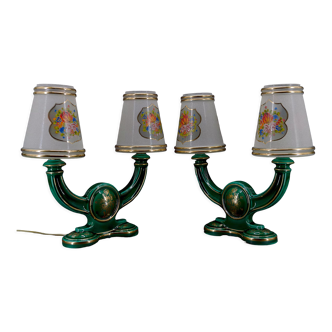 Paire de lampes en faïence verte et dorée, circa 1940