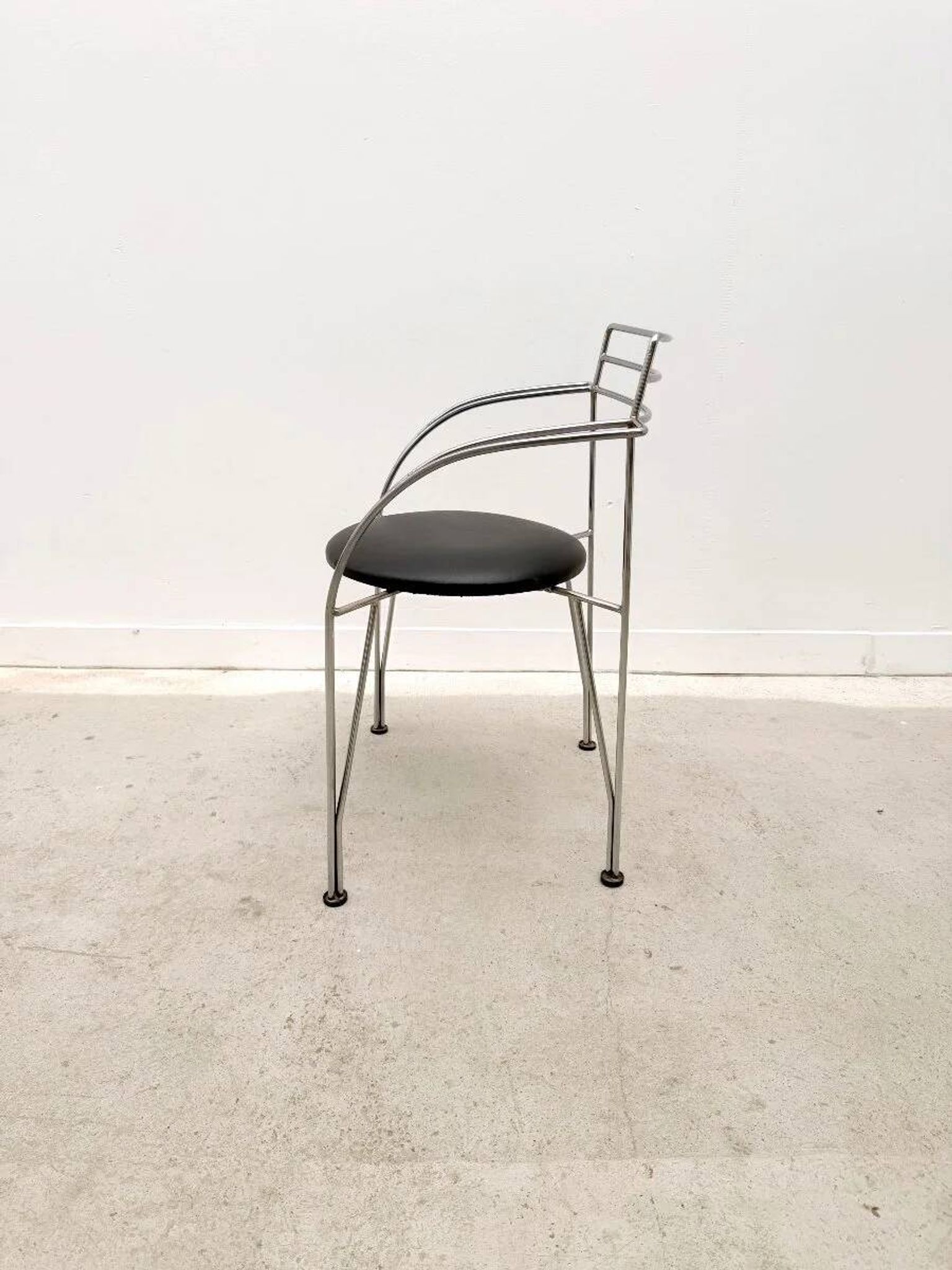 "Silver Moon" chair by Pascal Mourgue for Fermob in chrome and skai, France 1980