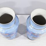 Paire de Vases en Porcelaine – Milieu XIXe