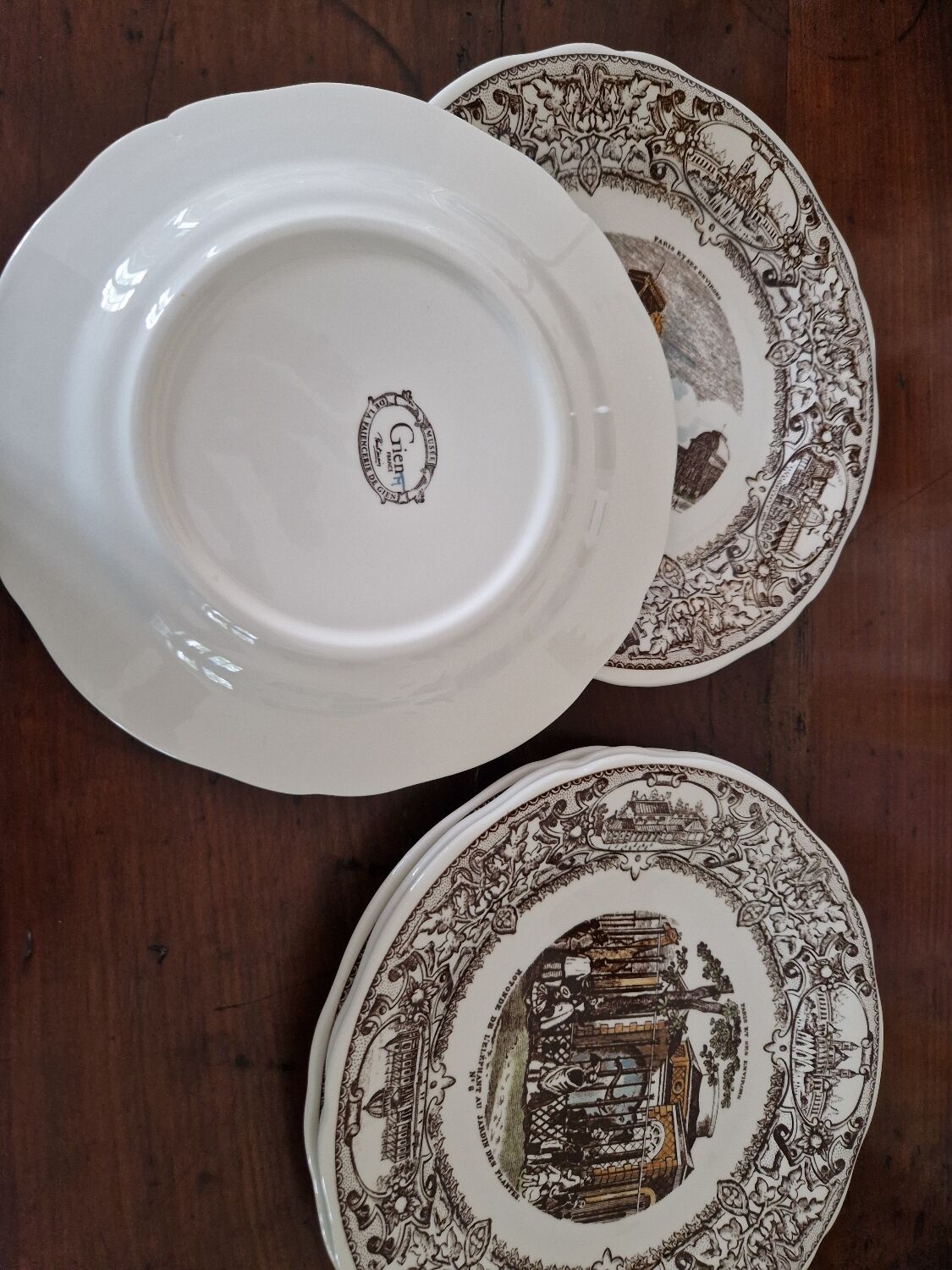 Gien dessert plates