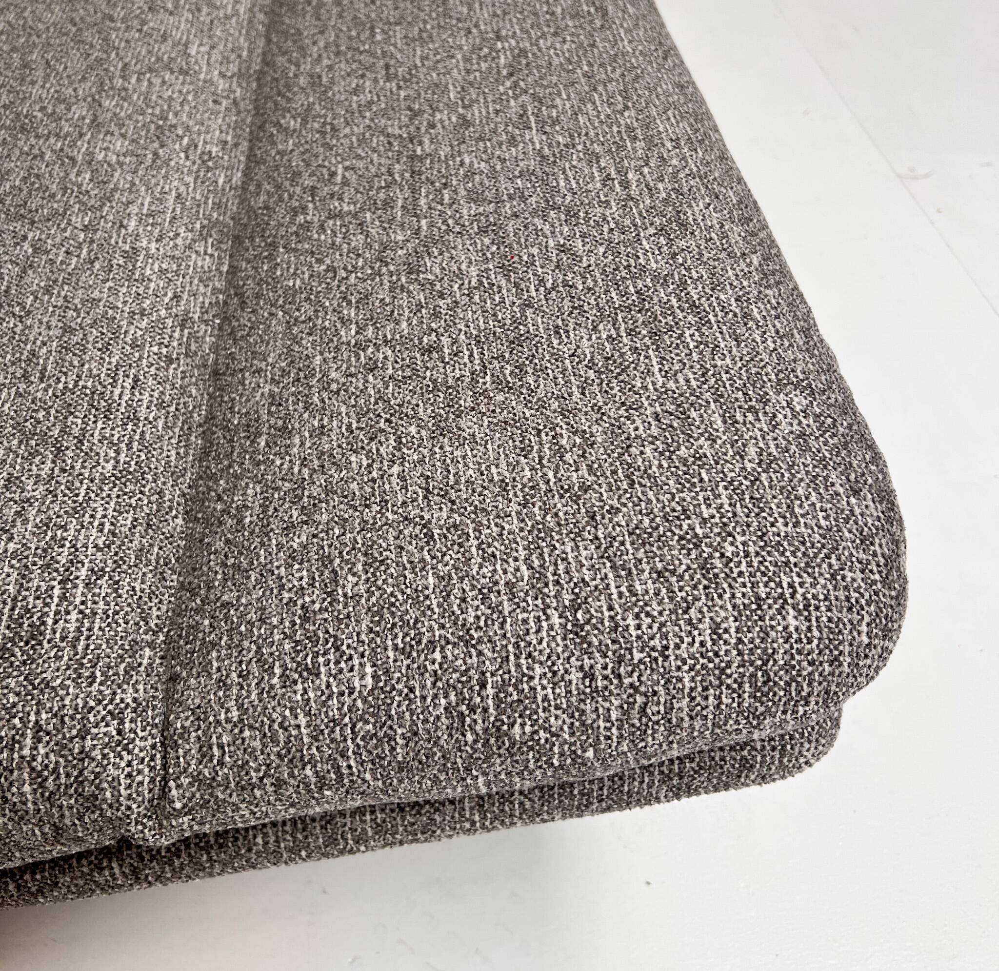 Reupholstered Artifort Kho Liang Ie 2-seats sofa, 1960s