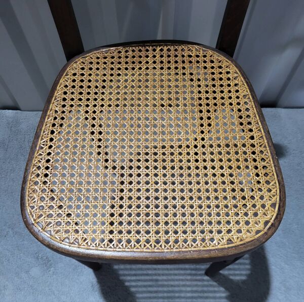 Chaise bistrot style Thonet cannée cannage et bois tourné Vintage