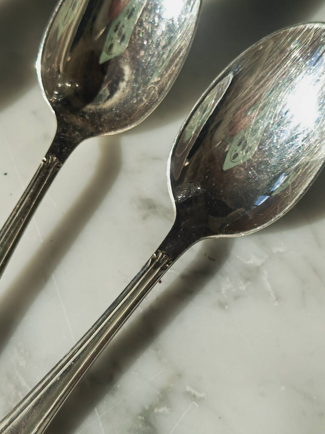 11 Reneka teaspoons