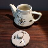 The 1950s earthenware teapot