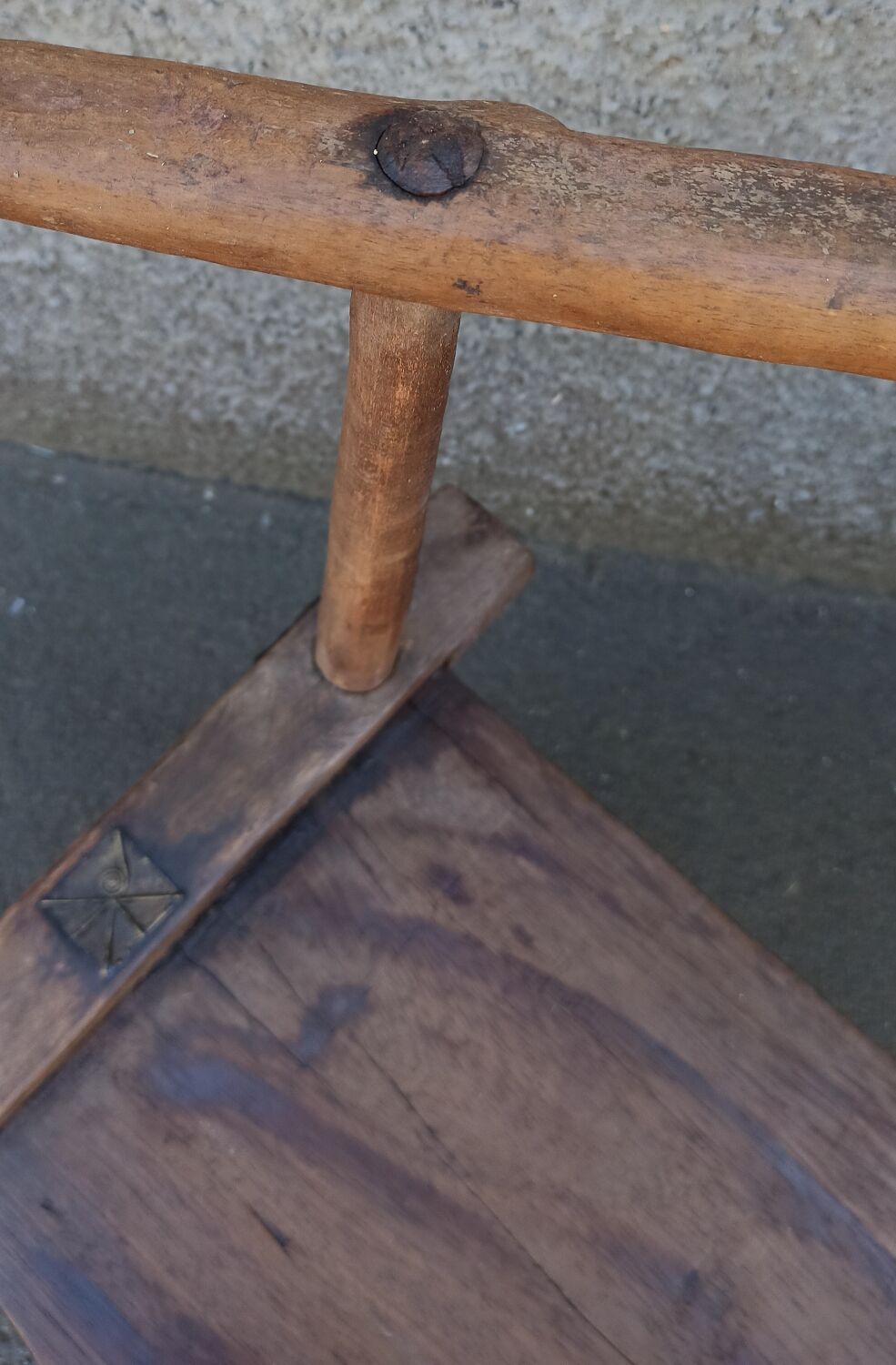 Antique wooden stool. Baoulé African art from Ivory Coast.