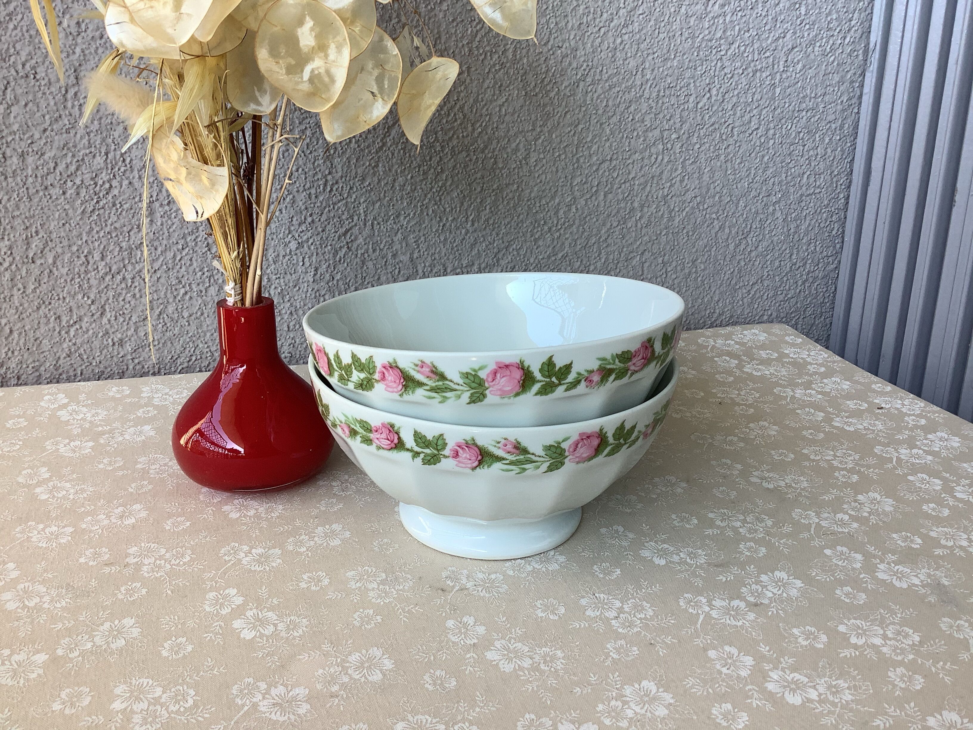 Petit Bol Ancien En Porcelaine De Limoges - Motif Lourdes Et L'Apparition - Blanc Occasion