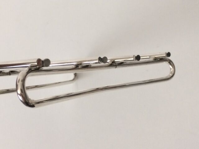 Silver metal modernist table mat