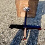 Bistro table in cast iron