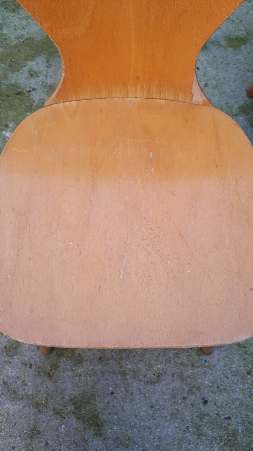 Pair of Ant chairs by Baumann