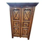Armoire en noyer