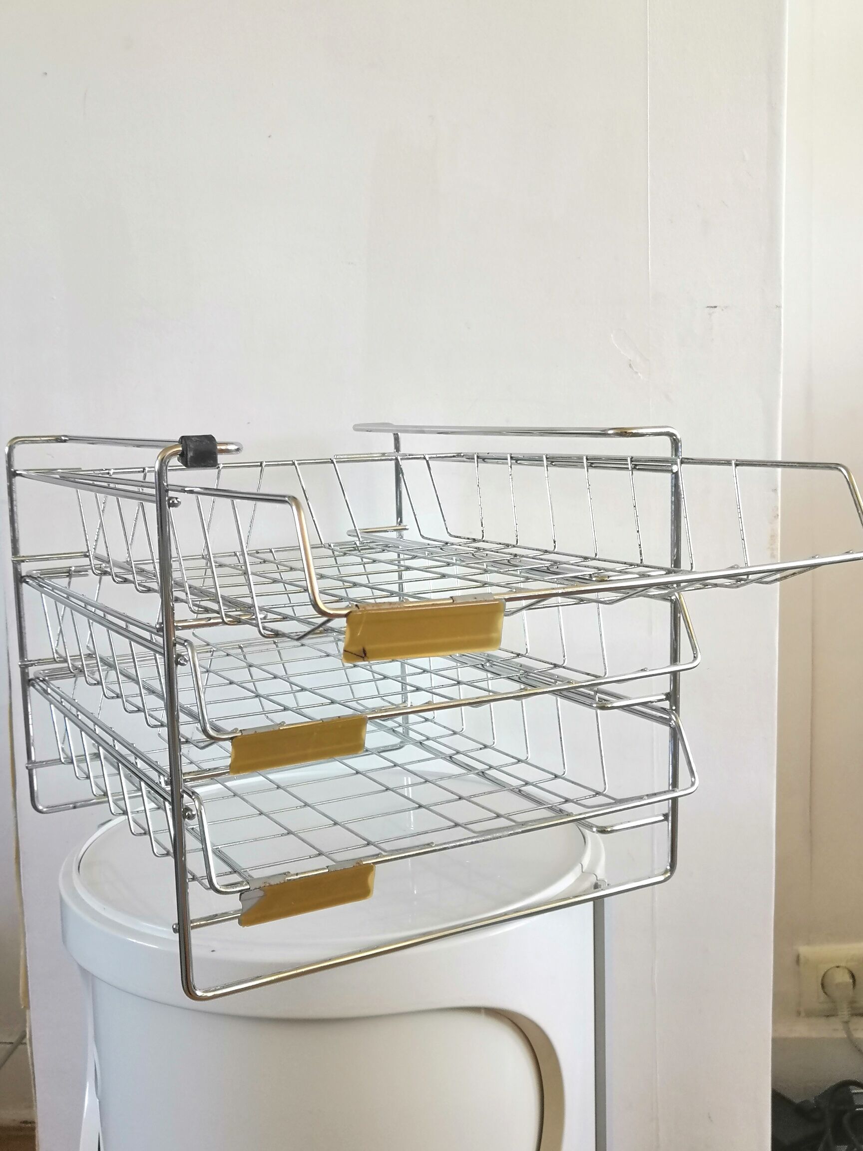 Range mail Grieshaber in steel wire design 60s - 70s