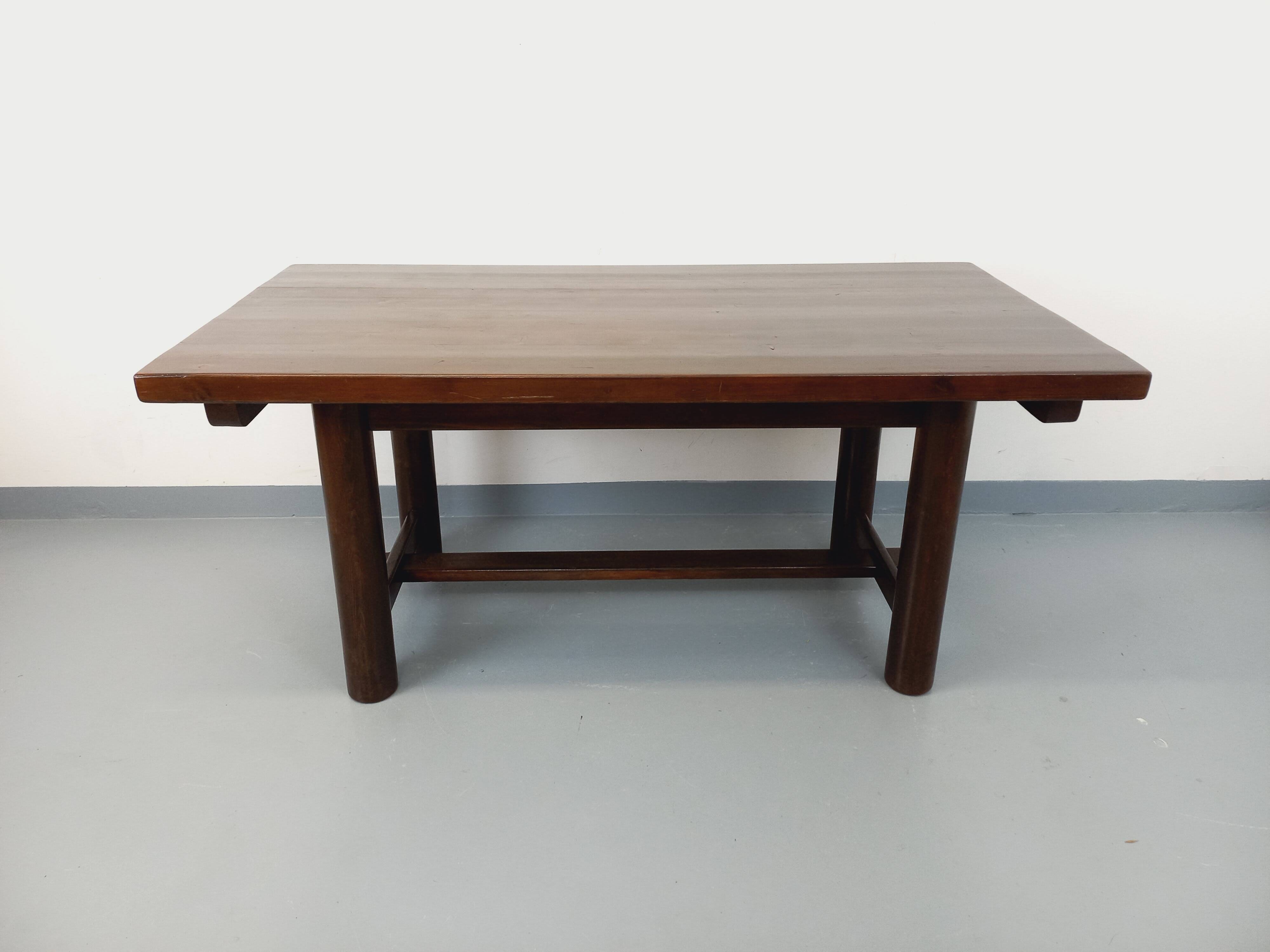 Brutalist rectangular dining table by Georges Robert in pine wood.
