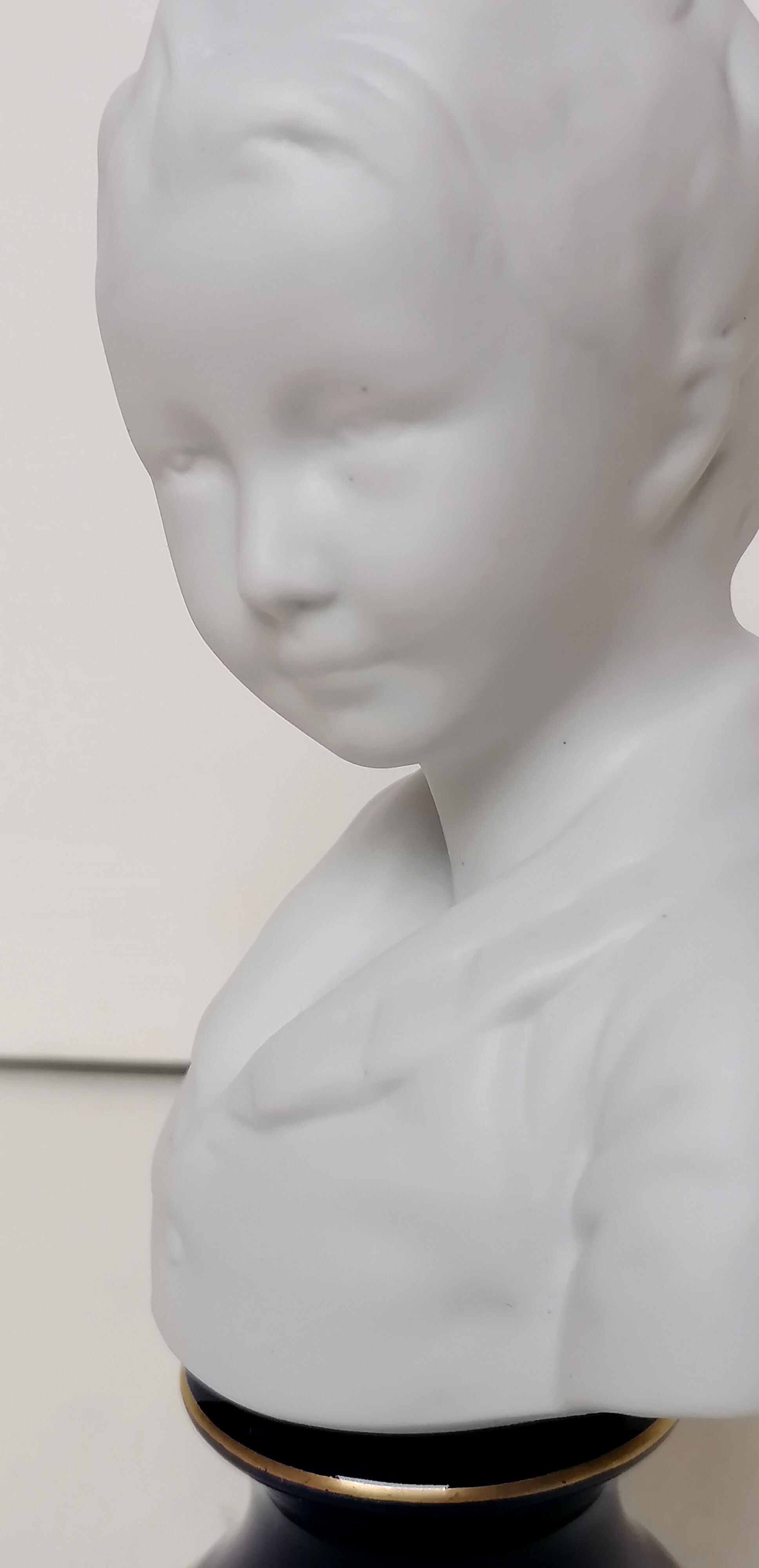 Bust biscuit child Houdon porcelain