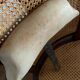 Ancien fauteuil de barbier / coiffeur en cannage