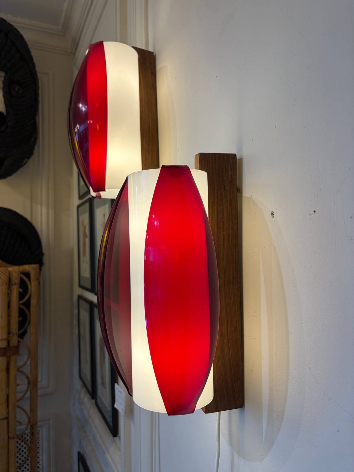 Appliques en verre et plexi