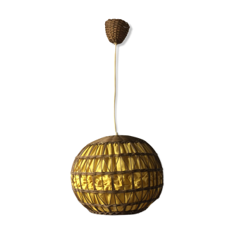 Rattan ball suspension