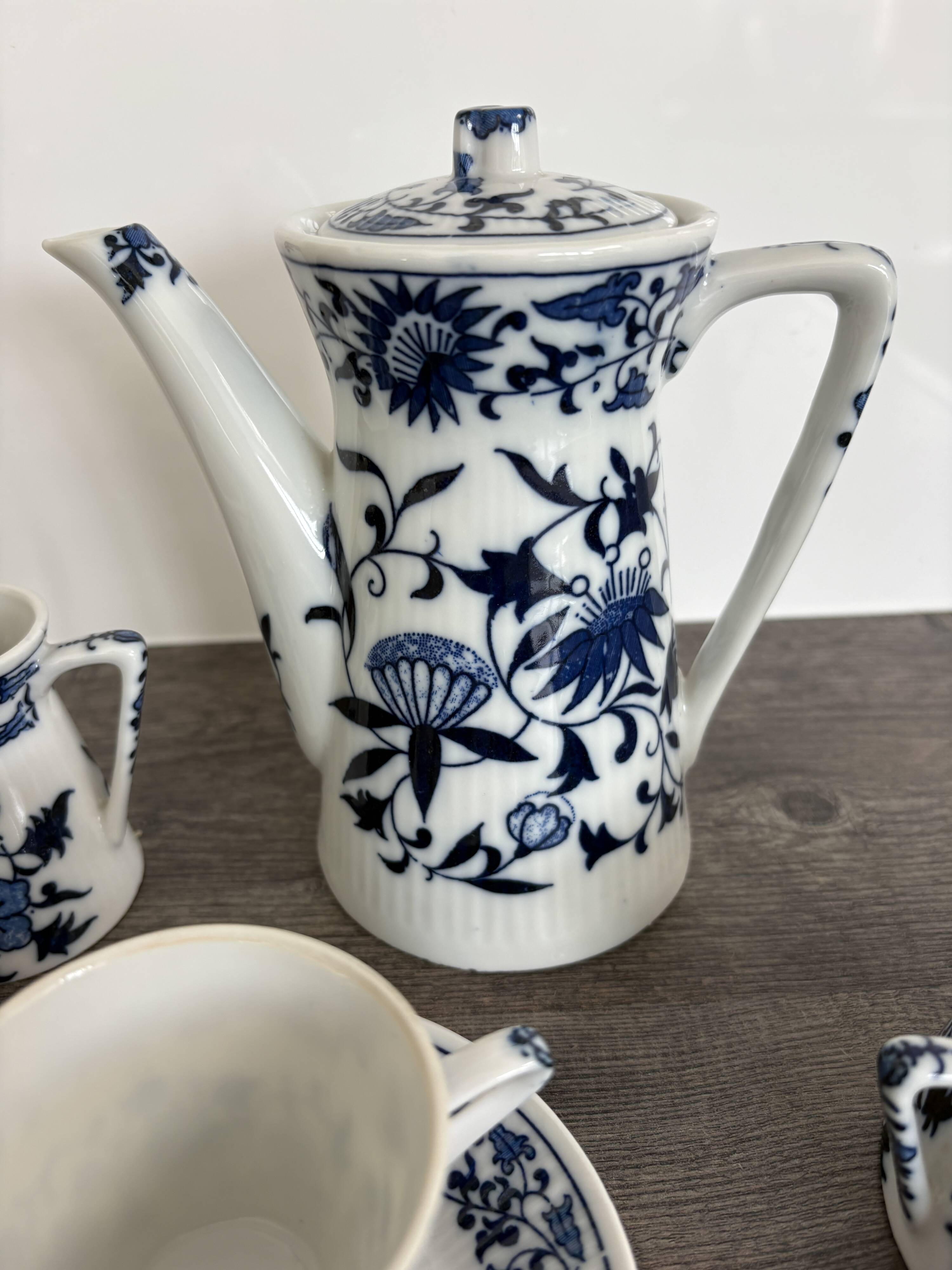 Maruhachi China Vintage Japanese Porcelain Service