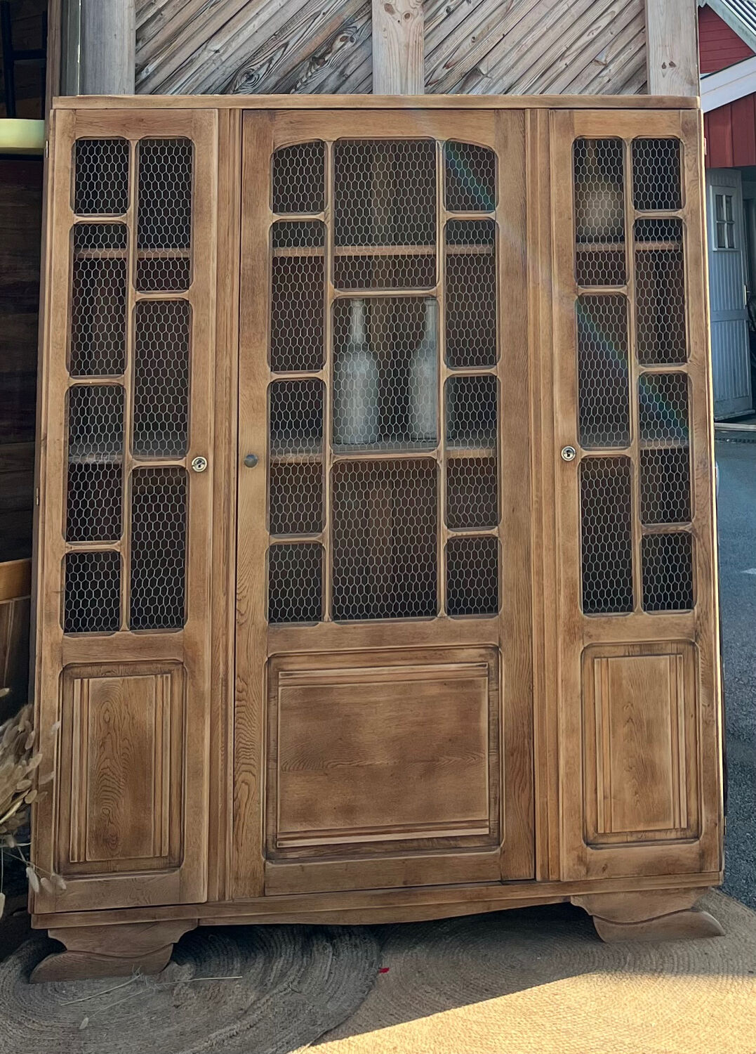 Antique solid oak wardrobe: dresser / bookshelf