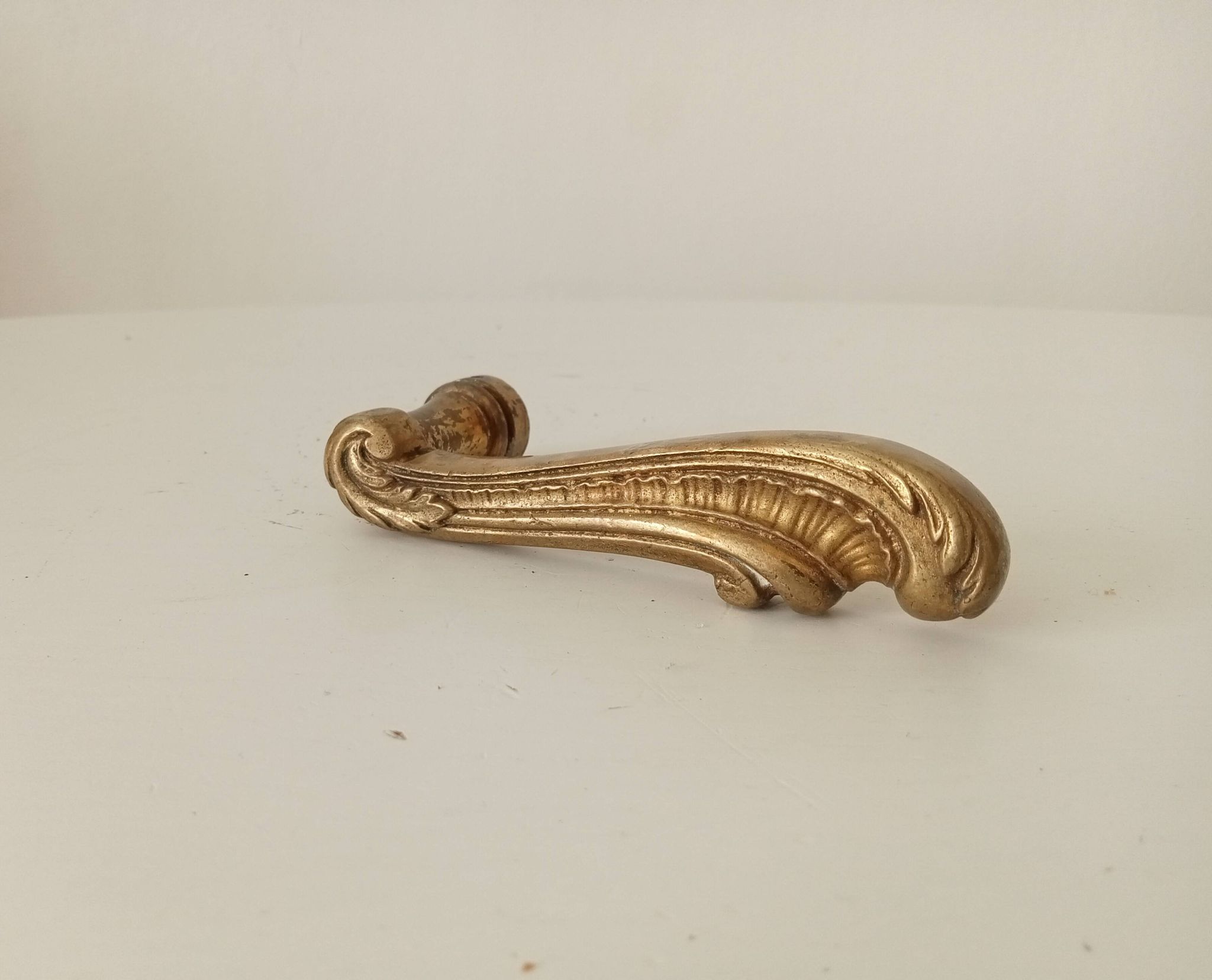 Poignée de porte ancienne en bronze style Empire