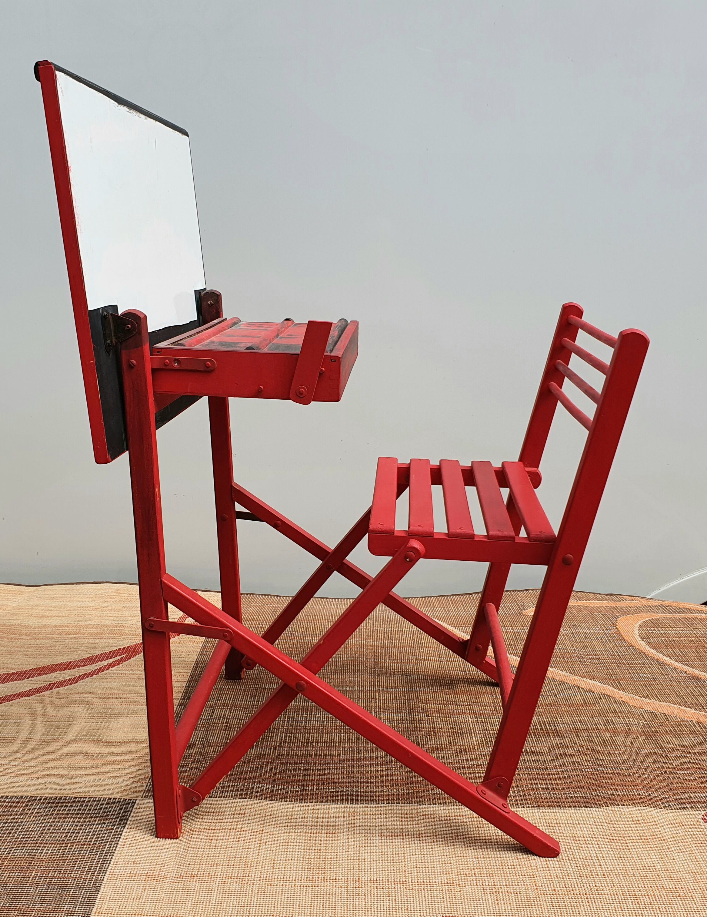Folding children's desk made of painted wood