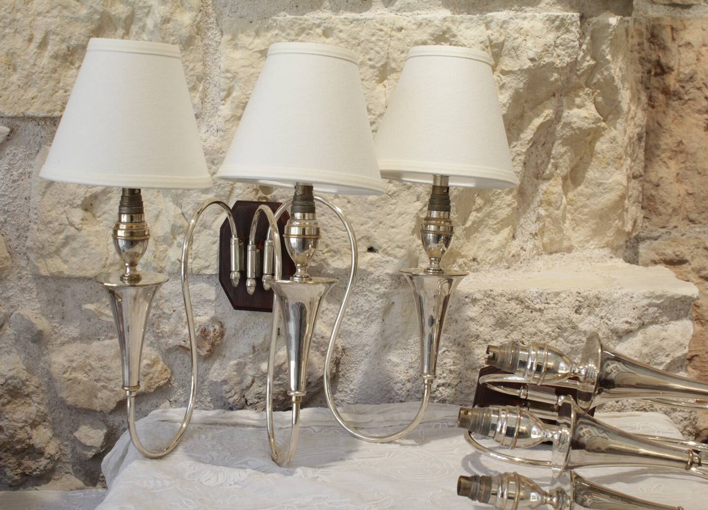 Pair of 3-arm wall lights in silver metal, 1940-1950