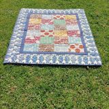 Retro colorful fleece bedspread