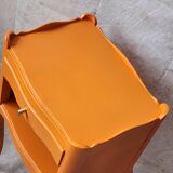 Chevet ancien orange