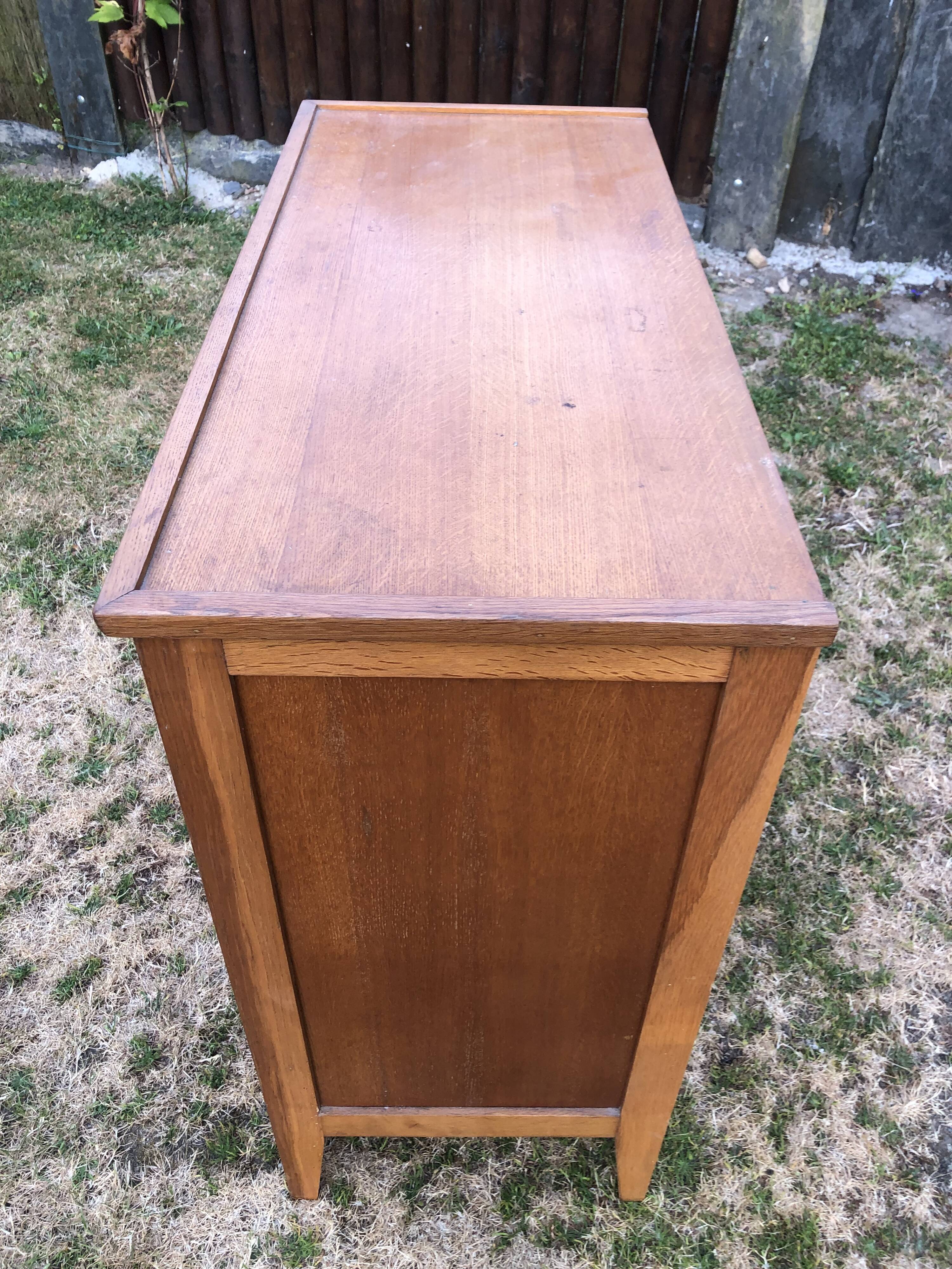 Vintage chest of drawers with 4 oak drawers