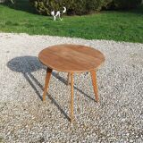 Coffee table with compass legs