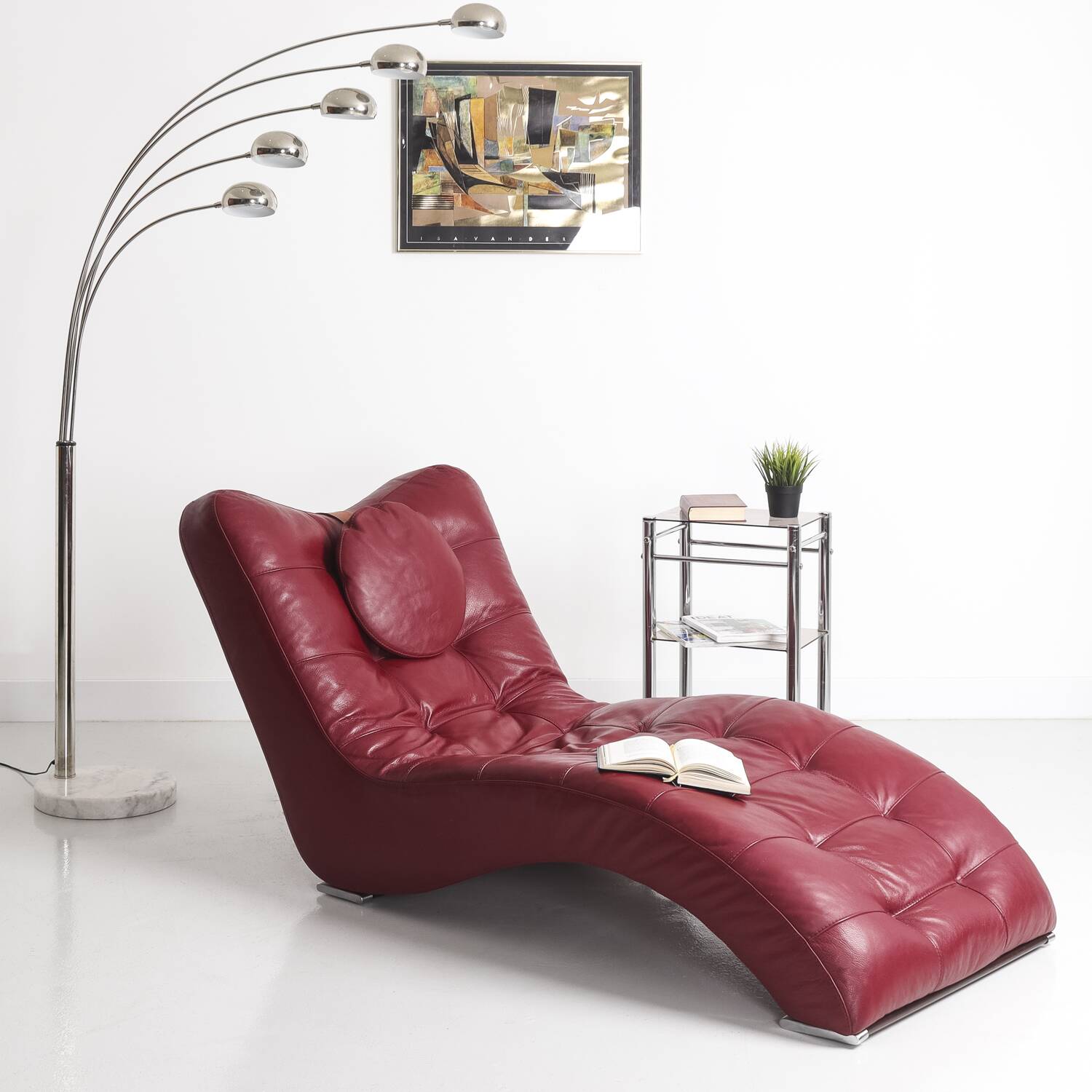 Italian leather chaise longue by Contempo