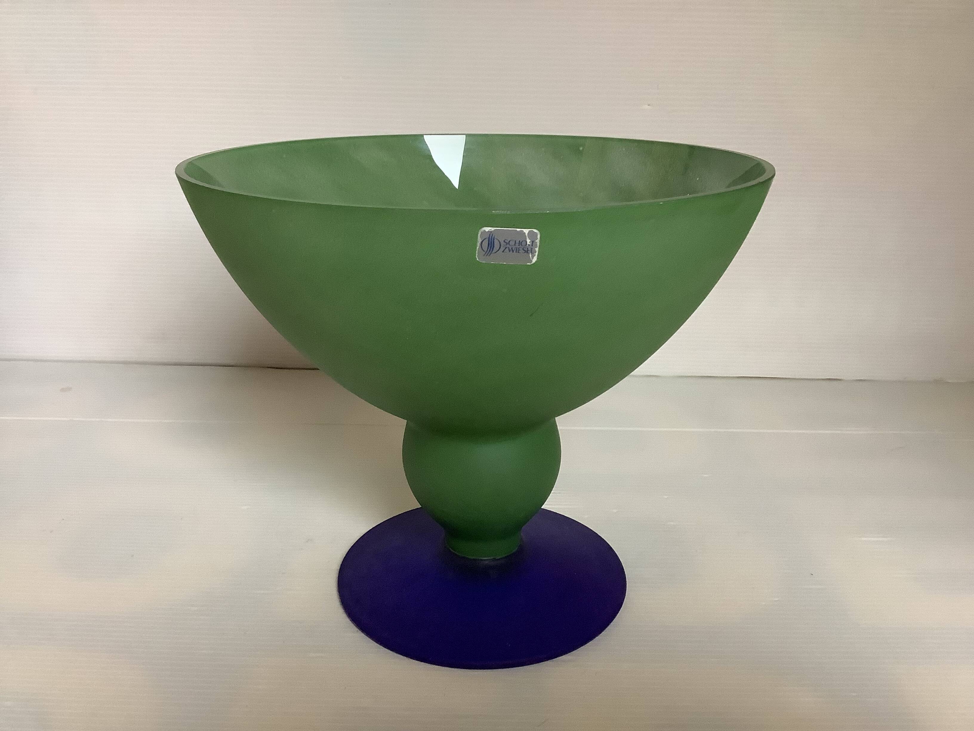 Schott Zwiesel glass paste stemmed bowl