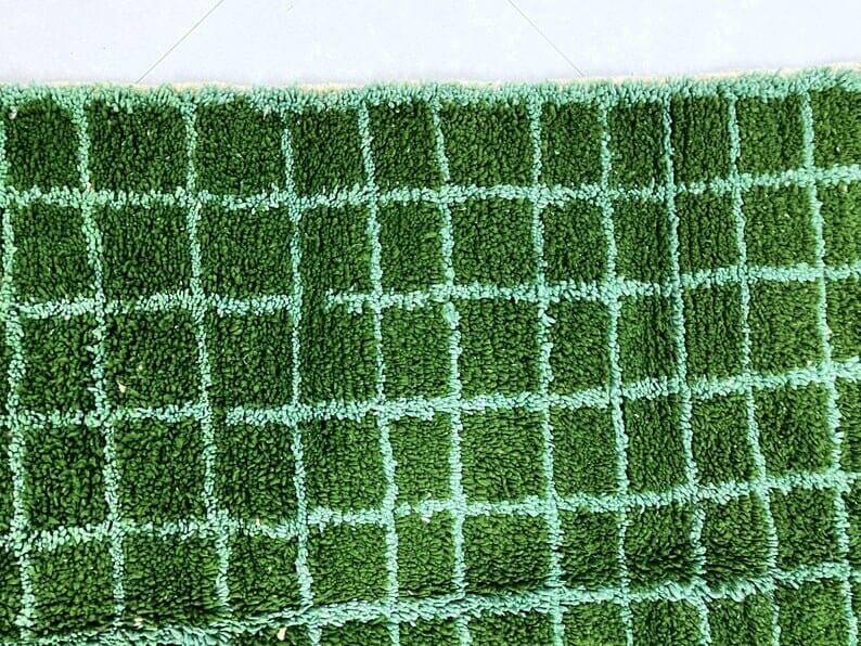 Square green Beni Ouraine Berber rug, size 160 x 240 cm