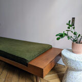 Daybed bottle green bench Kann Design