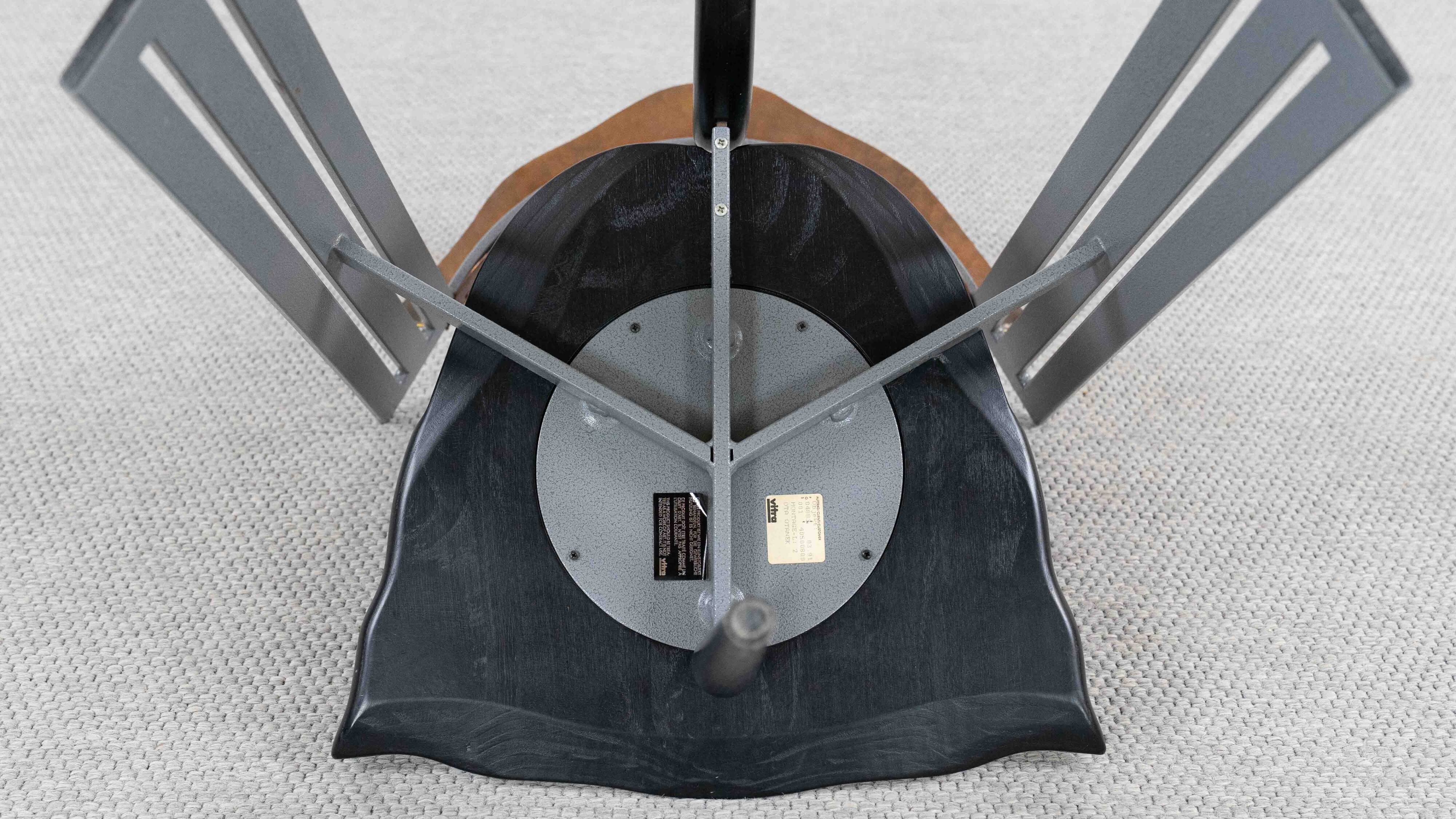 Ota otanek chair by borek sipek for vitra
