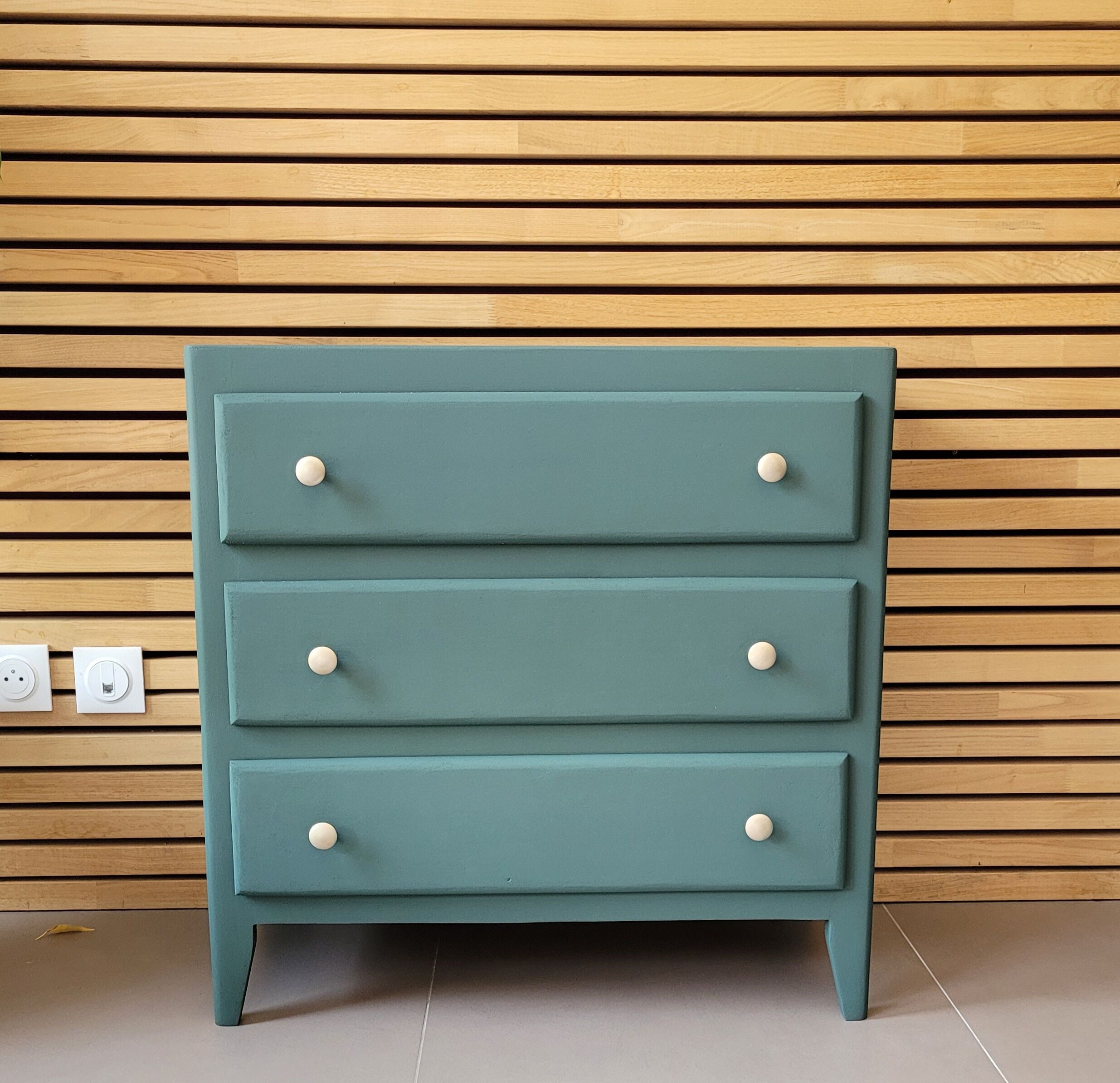 Vintage Parisian chest of drawers
