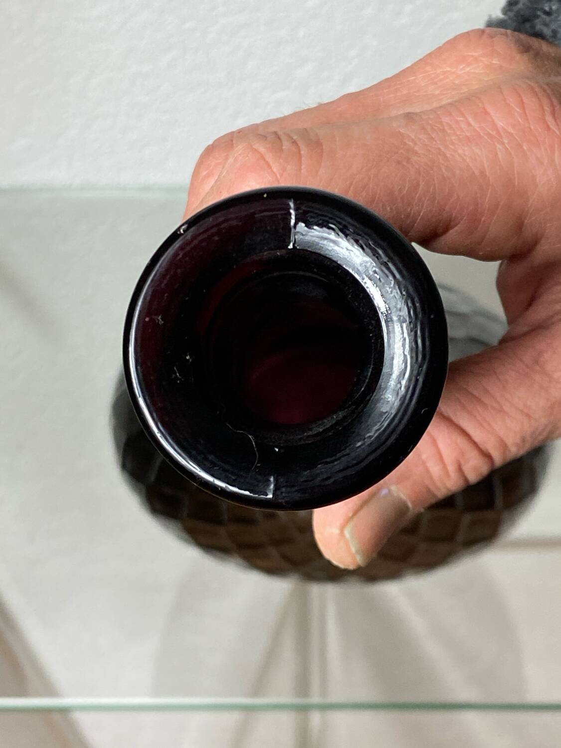 Empoli glass bottle, honeycomb pattern, 1960s