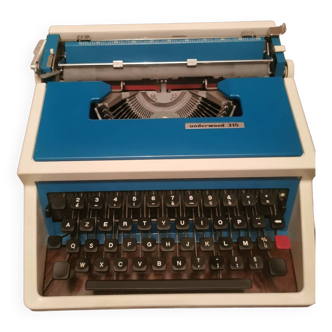 Vintage Underwood 315 blue typewriter