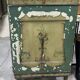 Commode en bois peint