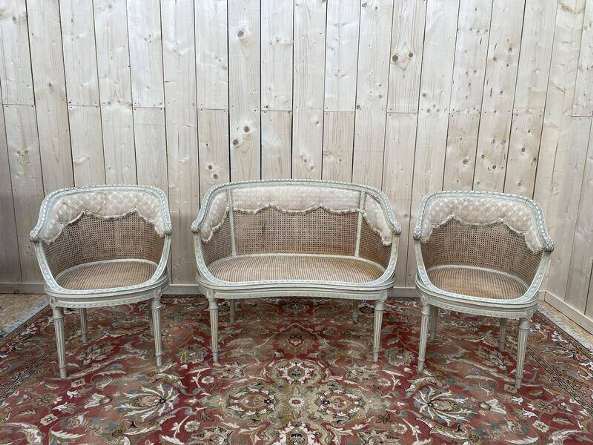 Salon de style Louis XVI en cannage 1900