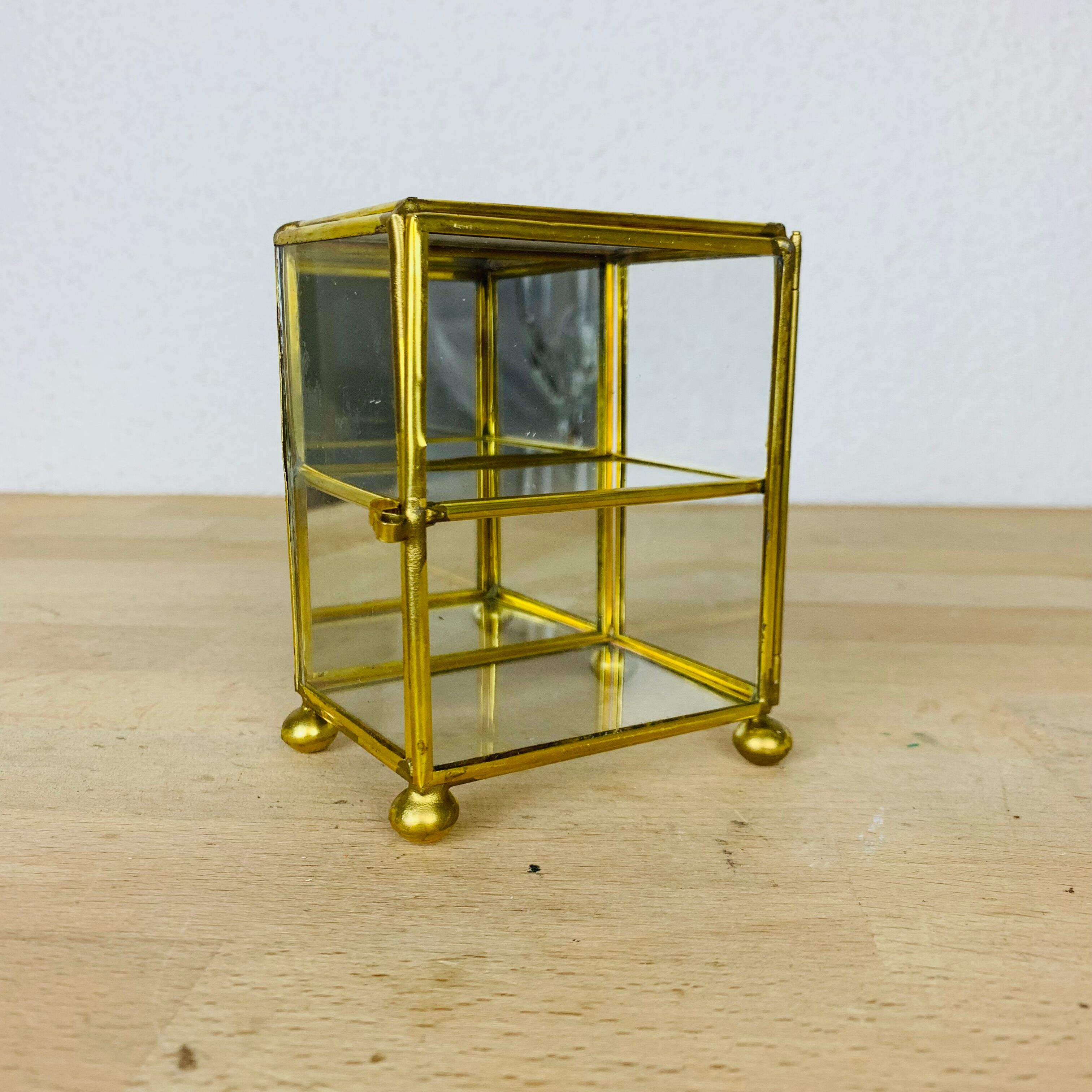 Miniature display case brass and glass, shelf
