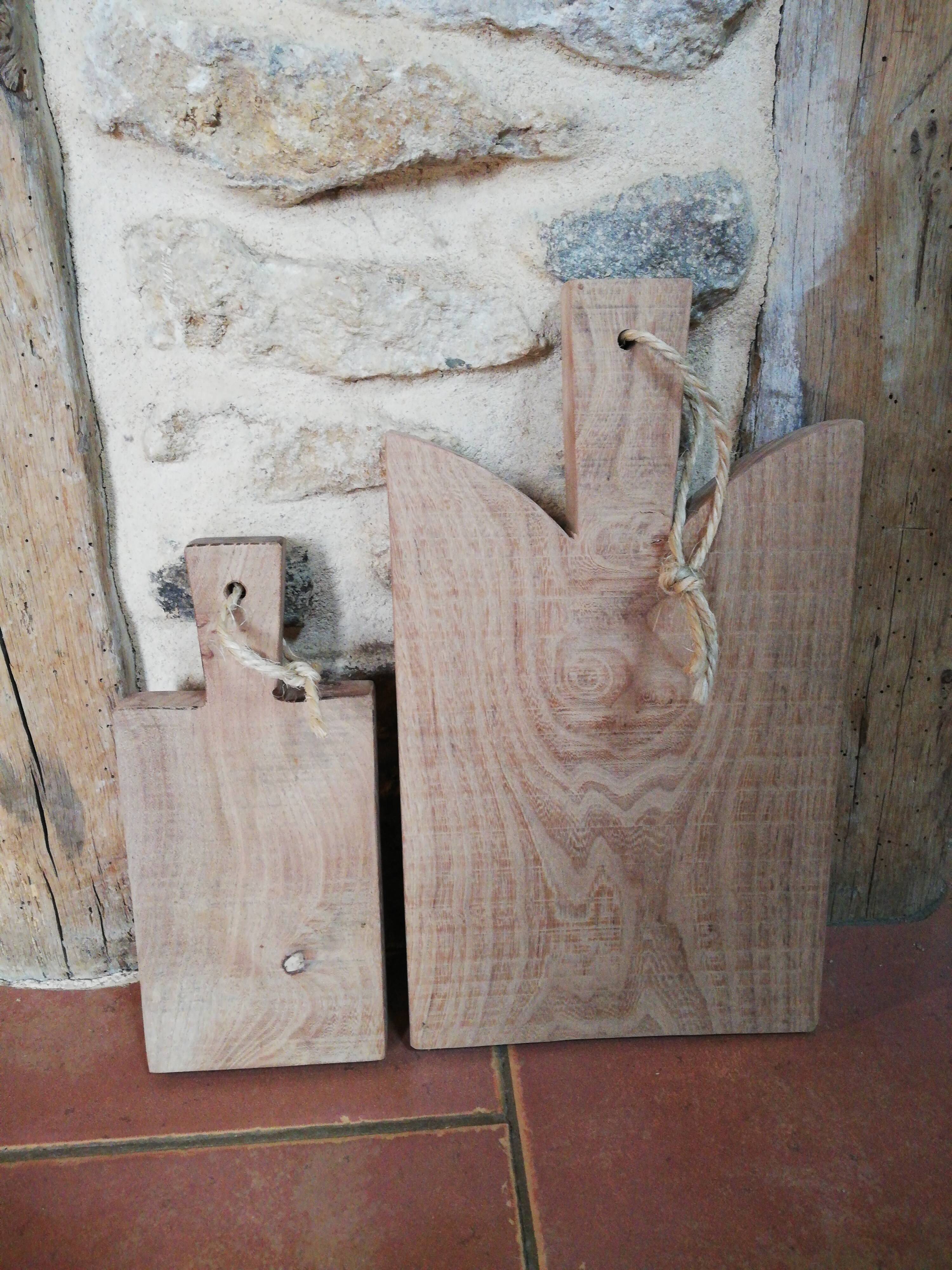 Set of two cutting boards